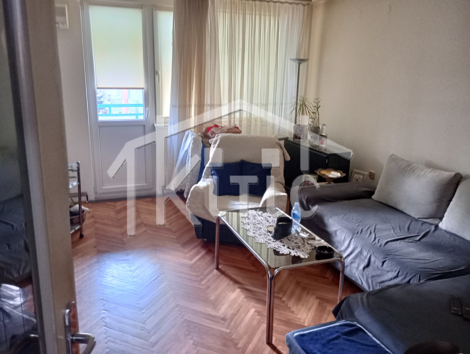 BULEVAR [157]