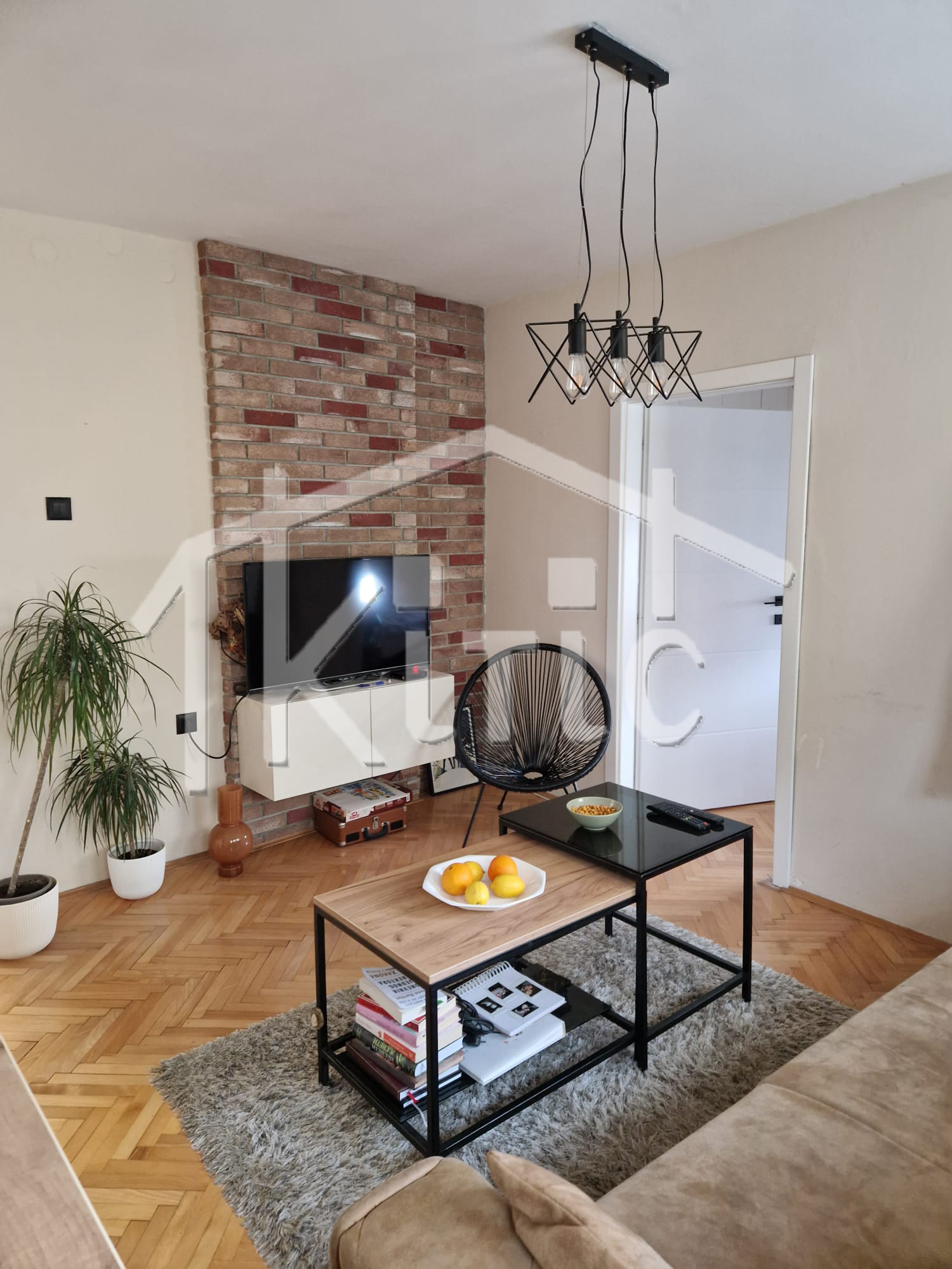 GRADSKA BOLNICA [757]